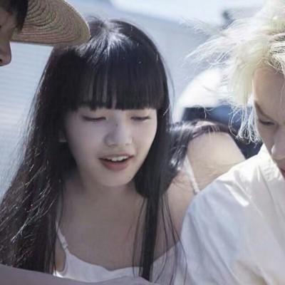 多彩时尚美发沙龙